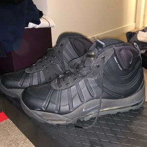 Nike boots